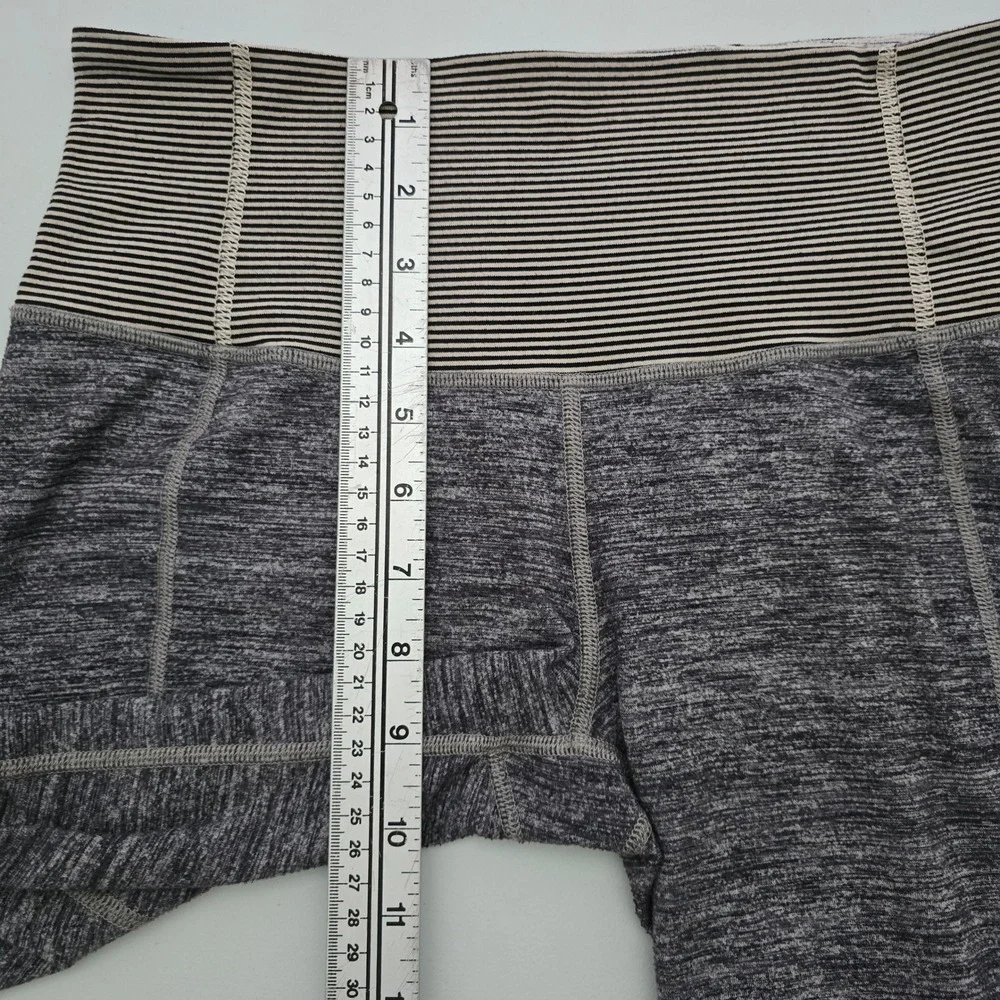 Lululemon Women's Pace Setter Grey Space Dye Striped Waist Crop Leggings 8 - Picture 11 of 12